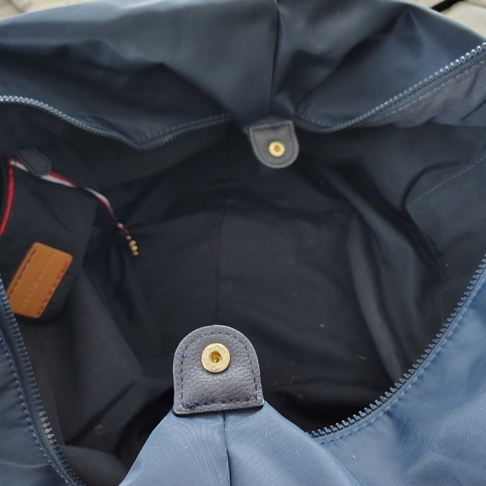Tommy Hilfiger Navy Weekender Nylon Bag Travel - Picture 4 of 9
